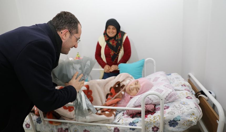 BAŞKAN EKİM SAHADA: HAFTA SONU HASTA VE HANE ZİYARETLERİYLE GÖNÜLLERE DOKUNDU