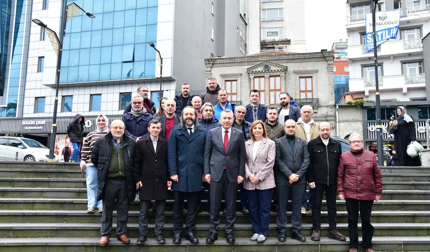 Trabzon Valisi Tahir Şahin, Trabzon Gazeteciler Cemiyeti’ni Ziyaret Etti