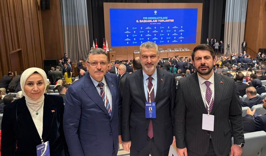 BAŞKAN GENÇ, AK PARTİ TRABZON TEŞKİLATINI TEBRİK ETTİ