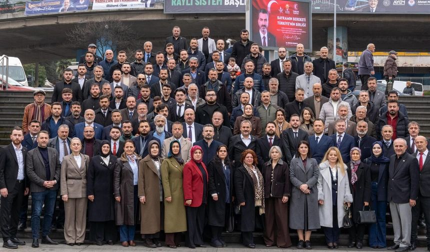 Trabzon’da Anahtar Parti Rüzgârı: Bayramda Güçlü Buluşma”