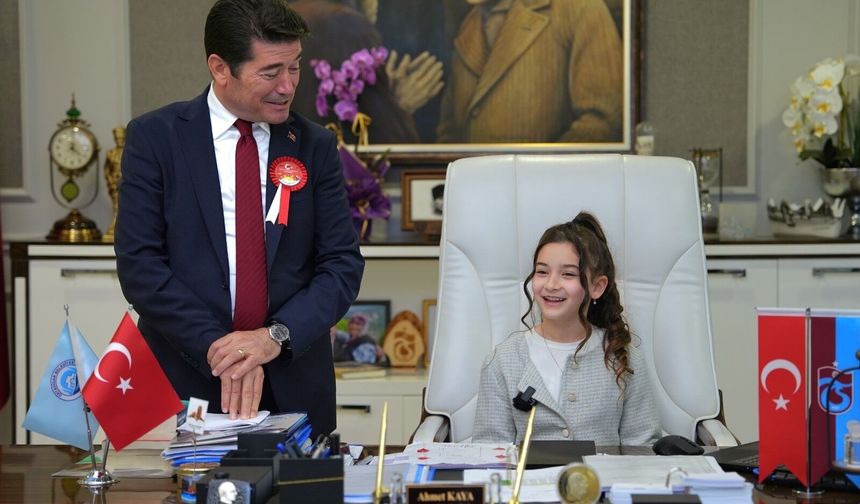 BAŞKAN KAYA’NIN 23 NİSAN’DA KOLTUĞUNU DEVRETTİĞİ LİNA, DÜNYA ŞAMPİYONU OLDU