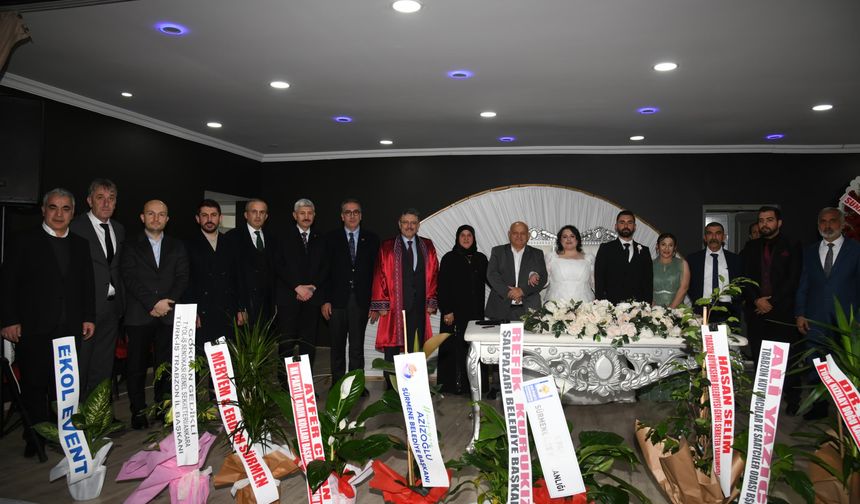 Gazeteci Ömer Altıntaş’ın Kızı Fatmanur İle Onur Can Elma Dünya Evine Girdi