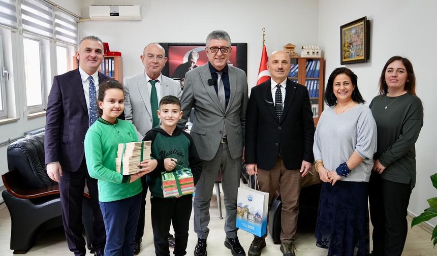 ‘BİR KİTAP, BİN UMUT’ KAMPANYASINA DESTEKLER SÜRÜYOR