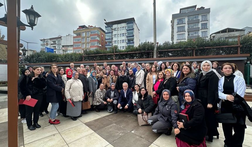 Gökhan GEDİKLİ: “Emekçi Kadınlar Günü kutlu olsun”