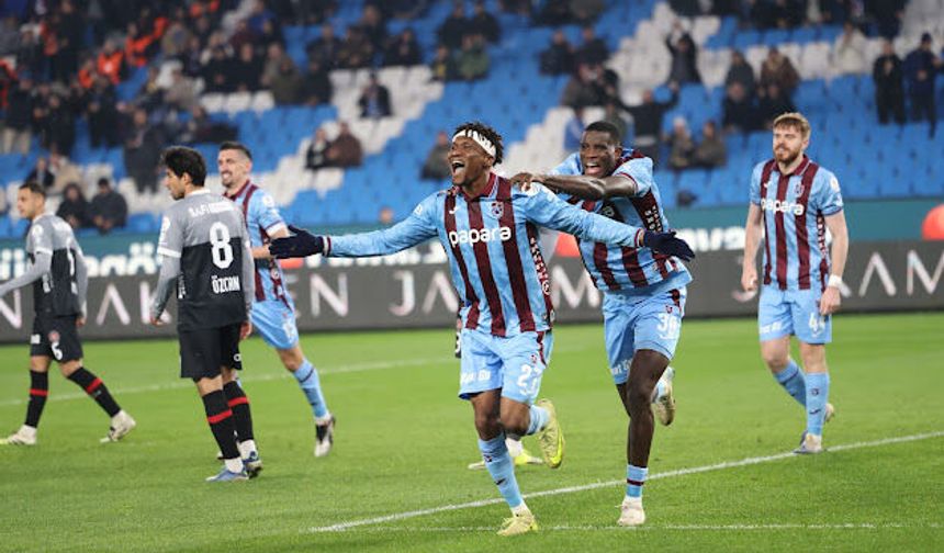 Trabzonspor RAMS Başakşehir maçı kamp kadrosunu açıkladı