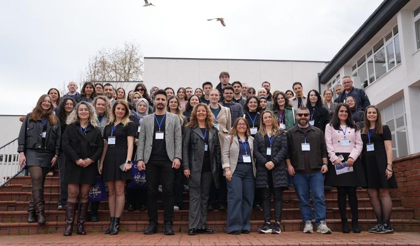 TİYATRO FESTİVALİ YOĞUN İLGİYLE DEVAM EDİYOR