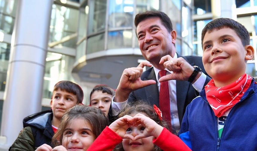 BAŞKAN KAYA, 23 NİSAN MESAJI YAYIMLADI