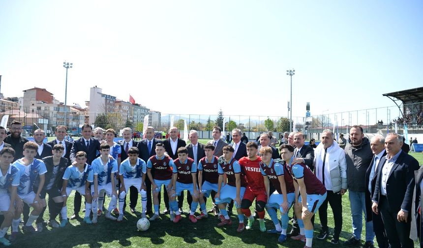 GENÇLİG LİSELER ARASI FUTBOL TURNUVASI BAŞLADI