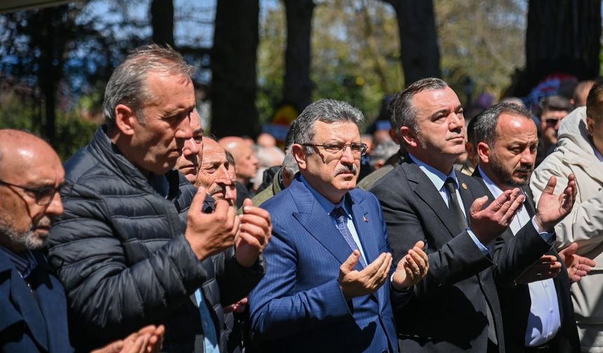 Başkan Genç, Milletvekili Yavuz Aydın’ın yeğeni Hayrullah Baran’ın cenazesine katıldı