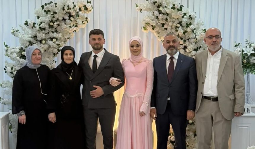 Başkan Bilgin Oğlu Hilmi’yi Nişanladı