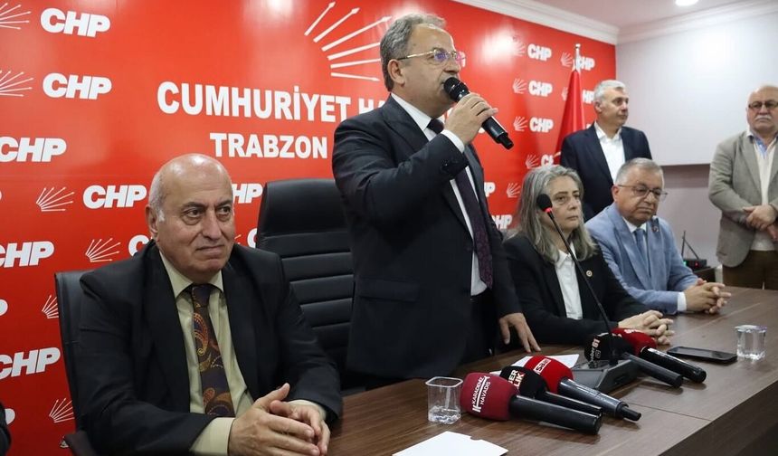 TRABZON CHP ÖRGÜTÜNDE BAYRAM KUTLAMASI