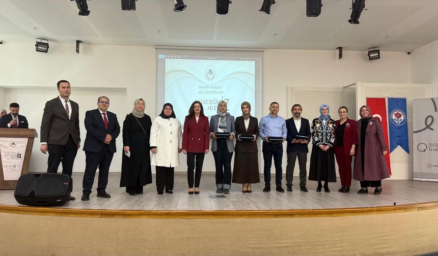 Ailemiz Geleceğimiz Konferansının Basın Bildirisi