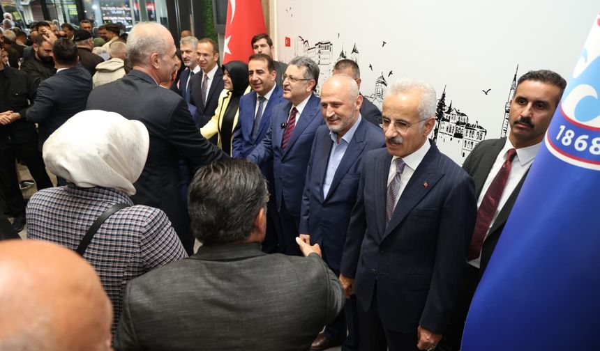 BÜYÜKŞEHİR’DE BAYRAM COŞKUSU