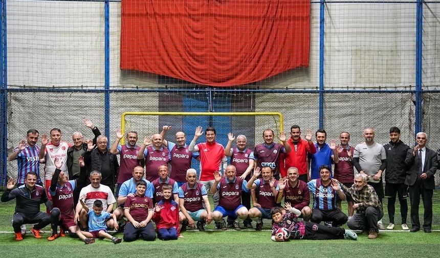 BAŞKAN KAYA, ENGELLİ BİREYLERLE DOSTLUK MAÇINA ÇIKTI