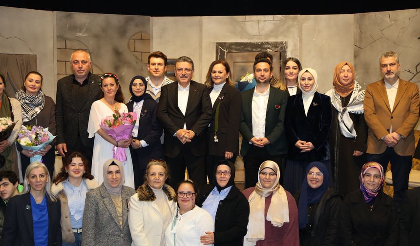 BAŞKAN GENÇ: SANATLA İNSANLIĞIN VİCDANINA DOKUNMAYA DEVAM EDECEĞİZ