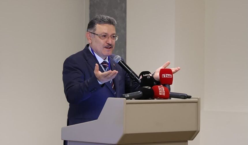 BAŞKAN GENÇ: ÇOCUK MUTLUYSA ŞEHİR MUTLUDUR