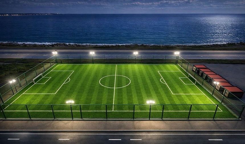 BÜYÜKŞEHİR’DEN SPOR ALTYAPISINA 31 MİLYON TL’LİK DESTEK