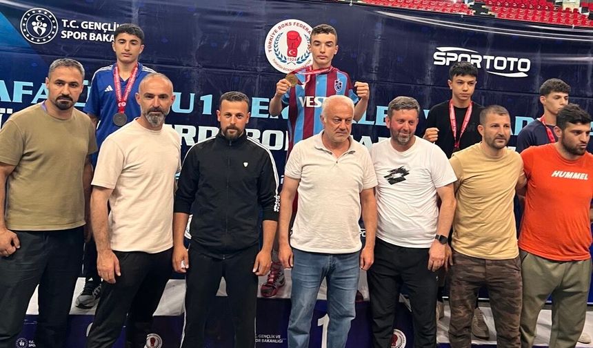 Araklı Belediyespor’un Altın Çocuğu: Miraç Bayzan Türkiye Şampiyonu Oldu