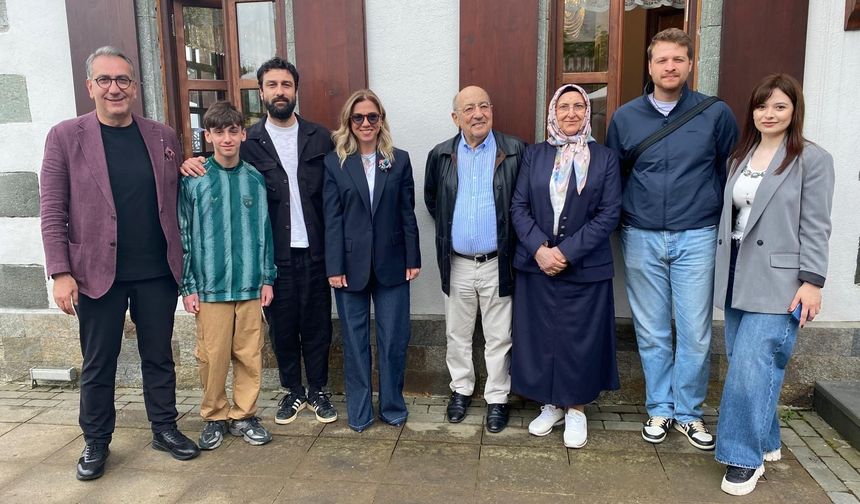 Sürmene’de “Taşacak Bu Deniz” Ekibi Sezon Finali Öncesi Kahvaltı Programında Buluştu