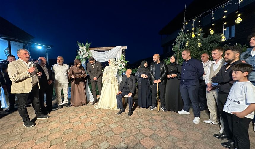 Kevser Derya ile Burak Özgenç Mutluluğa İlk Adımı Attı