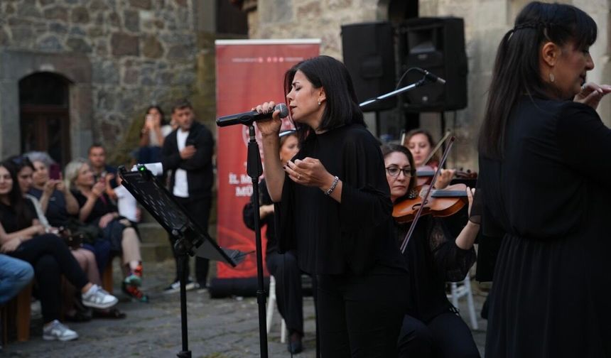 TRABZON, KÜLTÜR YOLU FESTİVALİ'NİN DÖRDÜNCÜ GÜNÜNDE DOPDOLU BİR PROGRAMA EV SAHİPLİĞİ YAPTI