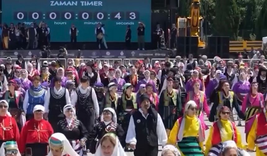 5 bin kişilik horonla Guinness Rekoru kırıldı