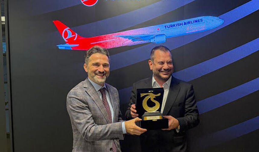 Trabzonspor Başkanı Ertuğrul Doğan’dan Türk Hava Yolları’na Ziyaret