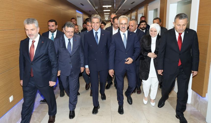 Bakan Uraloğlu Bayburt-Gümüşhane Havalimanı’nı İnceledi, Trabzon’dan İstanbul’a Döndü
