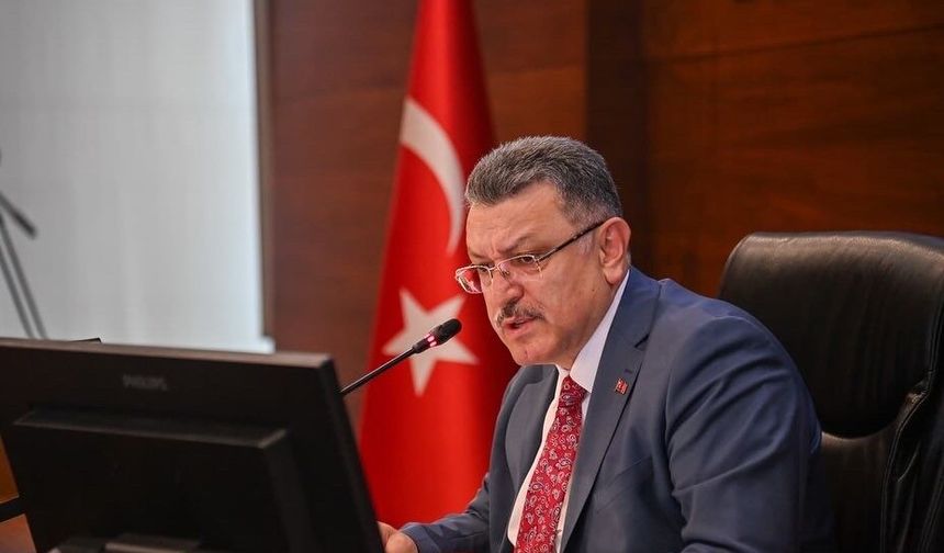 BAŞKAN GENÇ: DİNİ DEĞERLERİMİZLE KİMSE ALAY EDEMEZ
