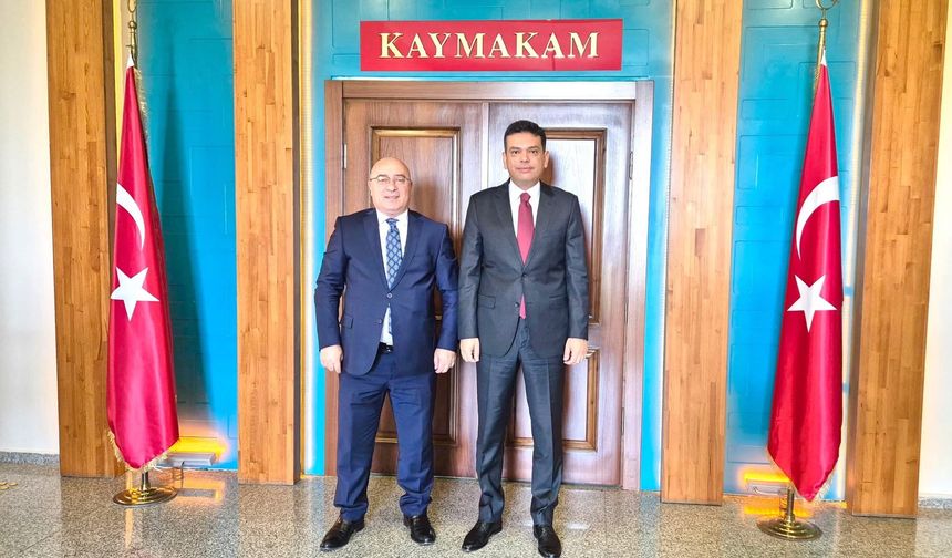 TRABZON BÜYÜKŞEHİR BELEDİYESİ GENEL SEKRETER YARDIMCISI HASAN SELİM AKÇAABAT KAYMAKAMI ABDULLAH ŞAHİN’İ ZİYARET ETTİ