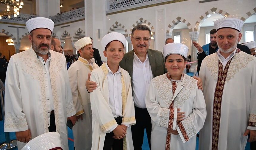BAŞKAN GENÇ: TRABZON, KUR’AN EĞİTİMİNDE TÜRKİYE’NİN ÖNDE GELEN ŞEHİRLERİNDENDİR