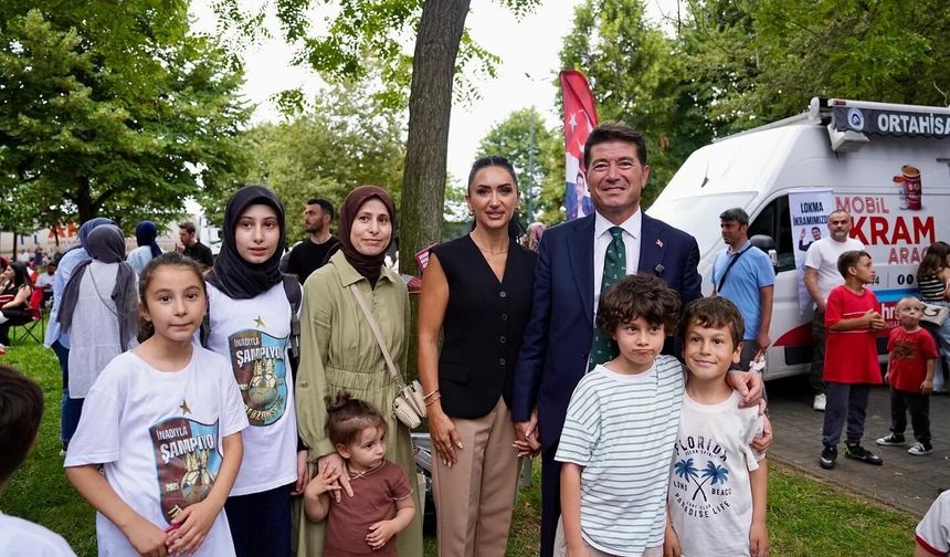 ORTAHİSAR, ÇOCUK ŞENLİĞİ İLE KARNAVAL HAVASINDA BİR AKŞAM YAŞADI