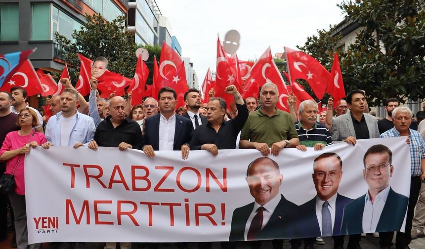 Ekrem İmamoğlu’nun tutukluluğunun 500. gününde Trabzon’da Yeni Parti’den protesto yürüyüşü