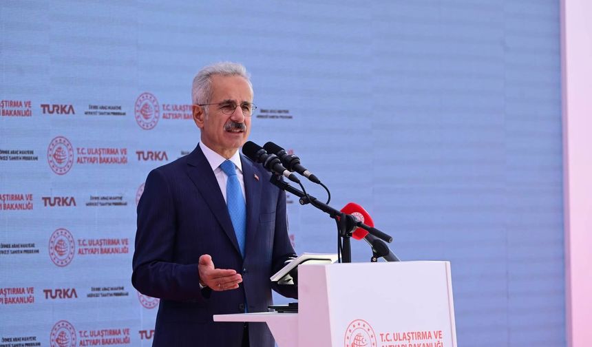 Bakan Uraloğlu Raylı sistemin 1 Eylül'deki temel atma töreni için Trabzon’a geliyor !
