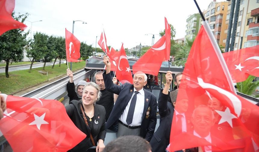 TRABZON'DA GAZİLERE DUYGULANDIRAN SÜRPRİZ
