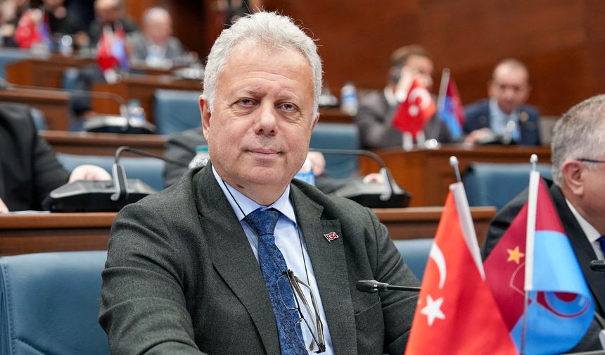 YENİ Partili Zorlu'dan flaş sözler: Allah, Ulaştırma Bakanımıza uzun ömür versin...