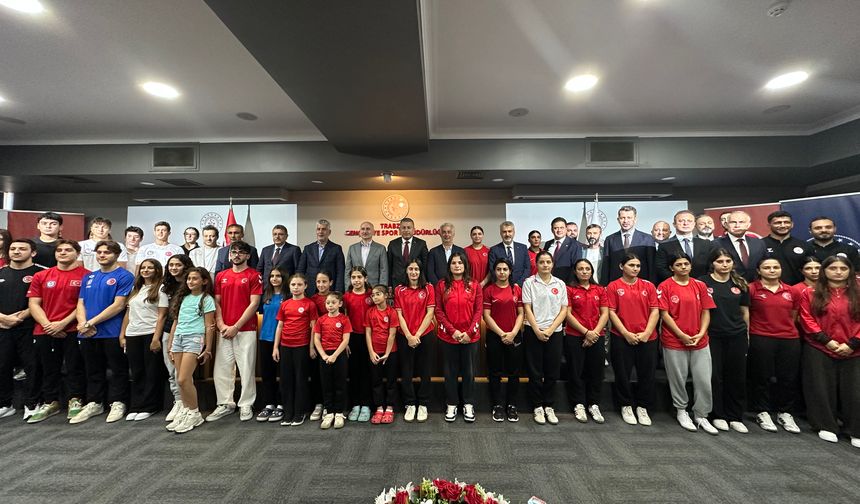 Trabzon’da Spor Yatırımları Masaya Yatırıldı
