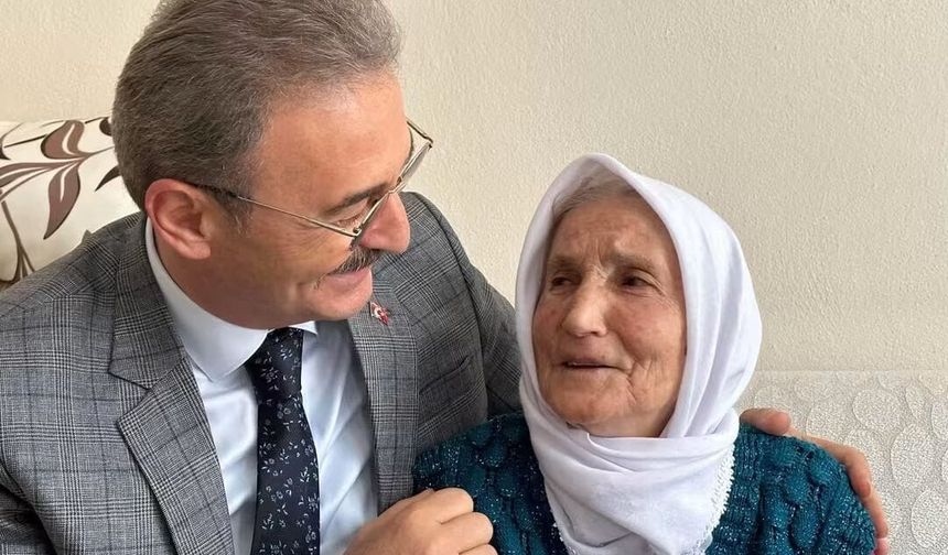 Şalpazarı Belediye Başkanı Refik Kurukız’ın anne acısı
