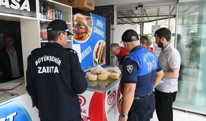 BÜYÜKŞEHİR’DEN OKUL KANTİNLERİNE DENETİM