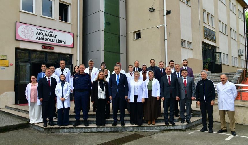 *TRABZON'DA OKUL ÇEVRELERİNDE ALARM: GÜVENLİK DENETİMLERİ EN ÜST SEVİYEYE ÇIKARILDI*