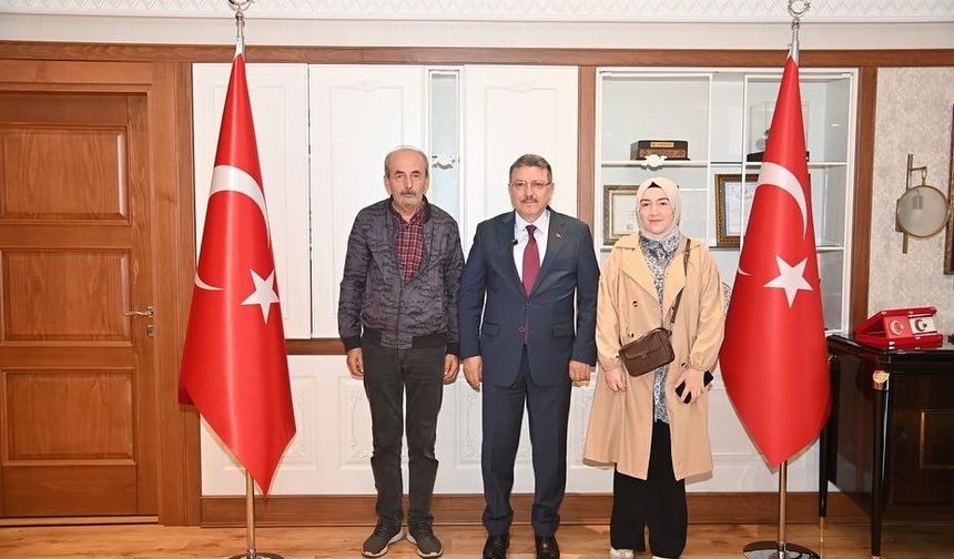 BAŞKAN GENÇ, ŞEHİT AİLELERİNİ AĞIRLADI