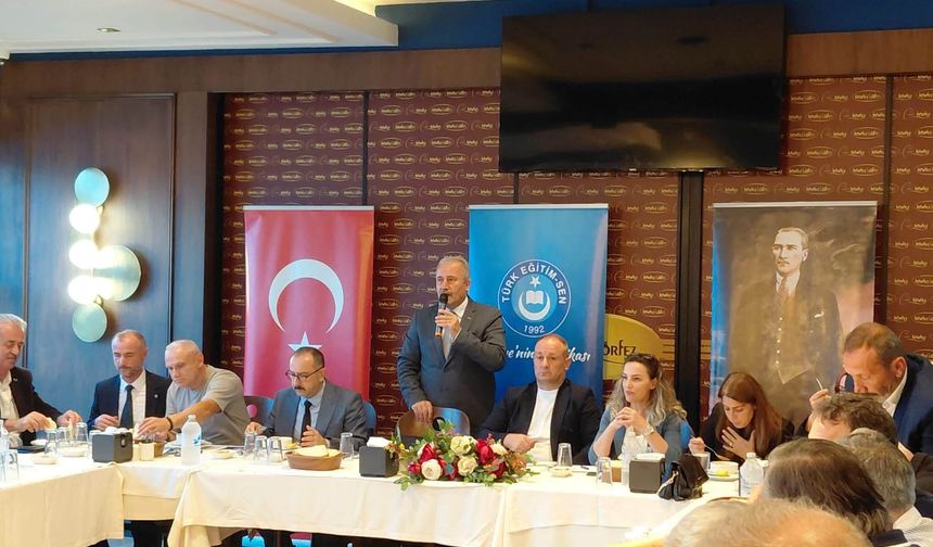 Türk Eğitim-Sen Trabzon Şubesi İstişare Toplantısı Gerçekleştirildi