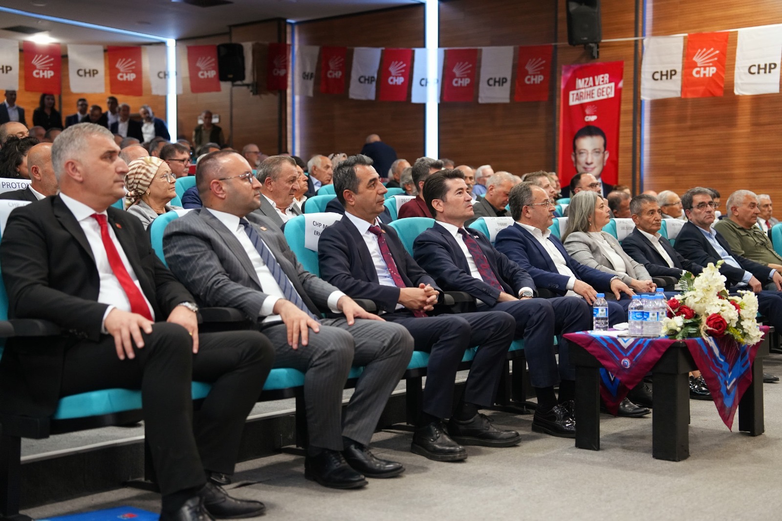 1E4B6105 67F8 4Fb7 Bec3 2B55E0E0827B