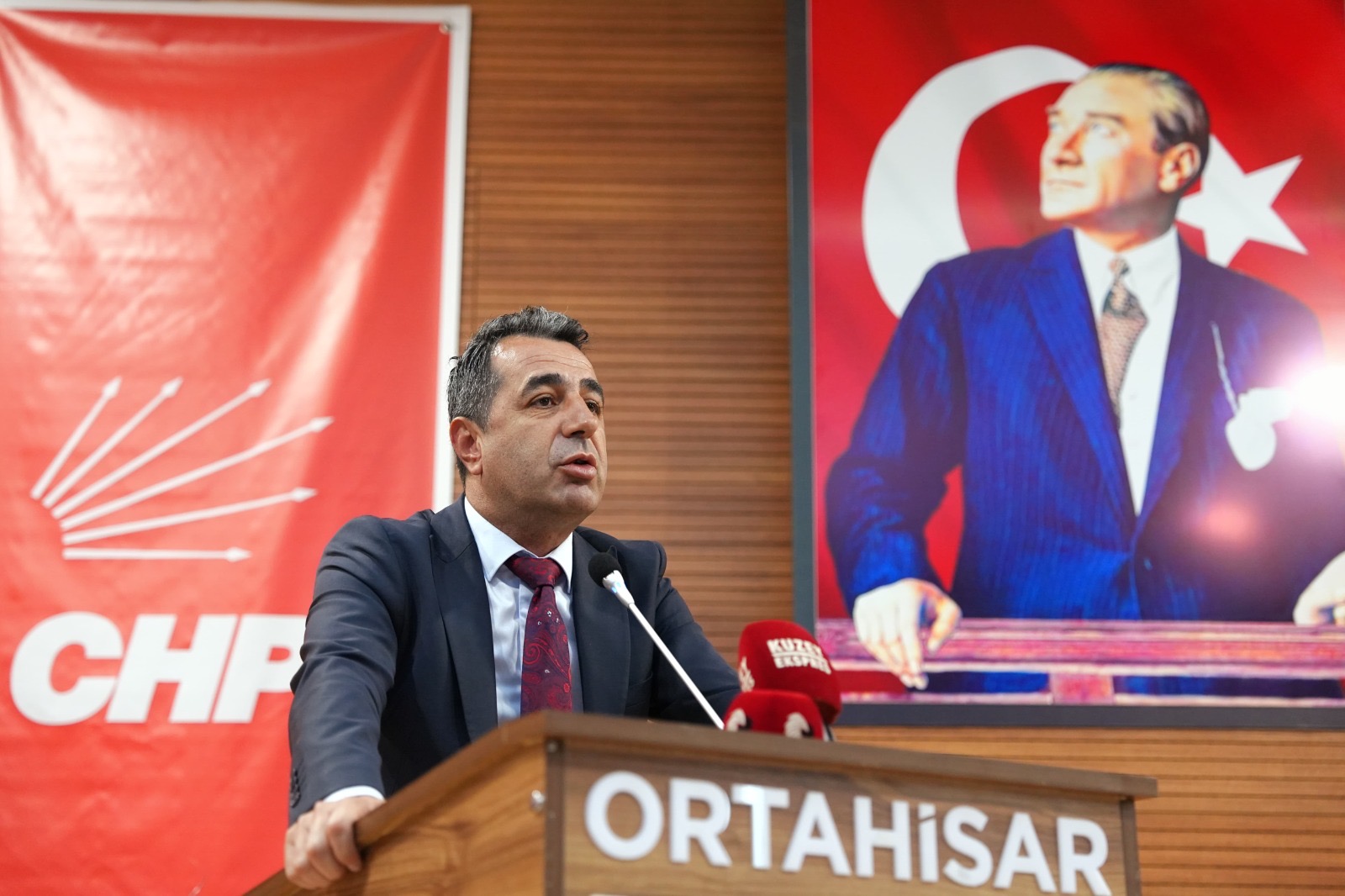 933C65F4 E401 4Ece 986A 731E9376Ba4B