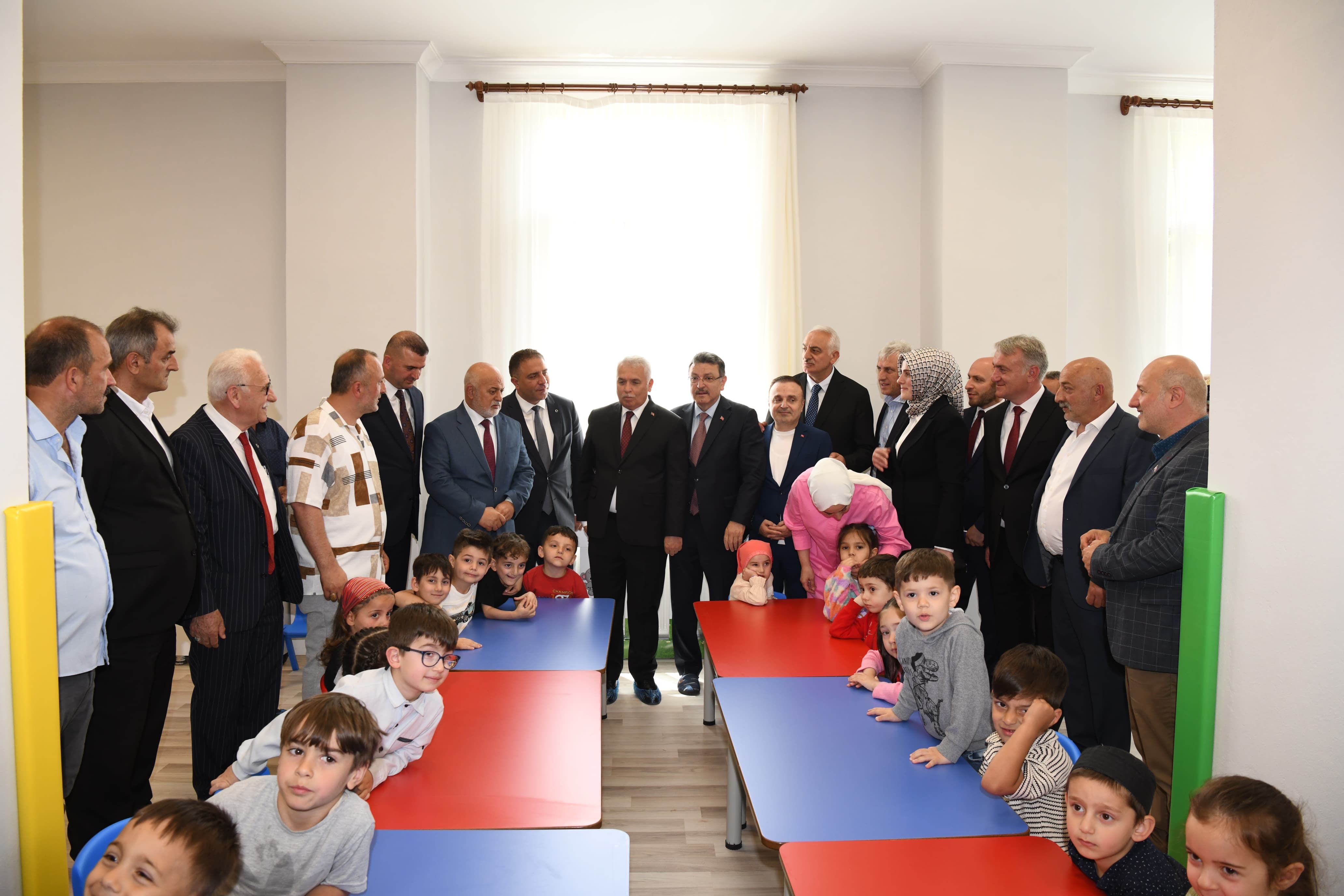 E8A7E67B 16Ff 49Ad 94D9 Fdb0Fc469394