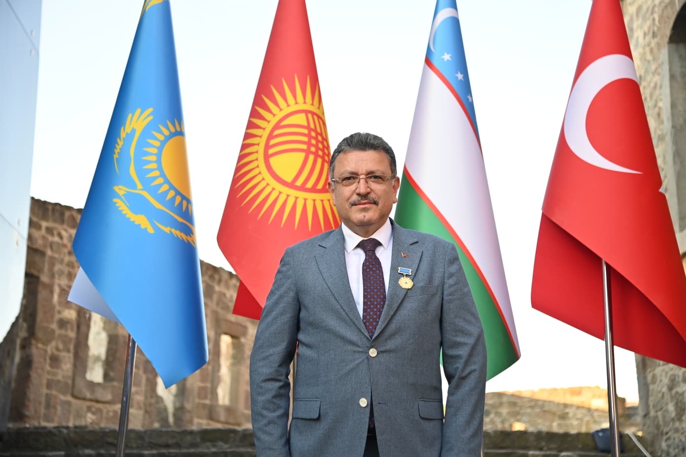 01F88Baf E310 4299 Aa2D Caa735F458C5