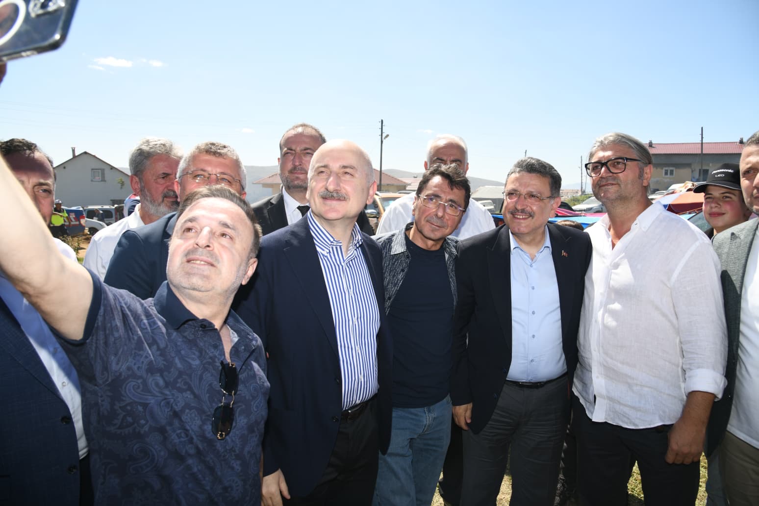 13Db41D4 5E89 4B6A 81F1 55D29127D342