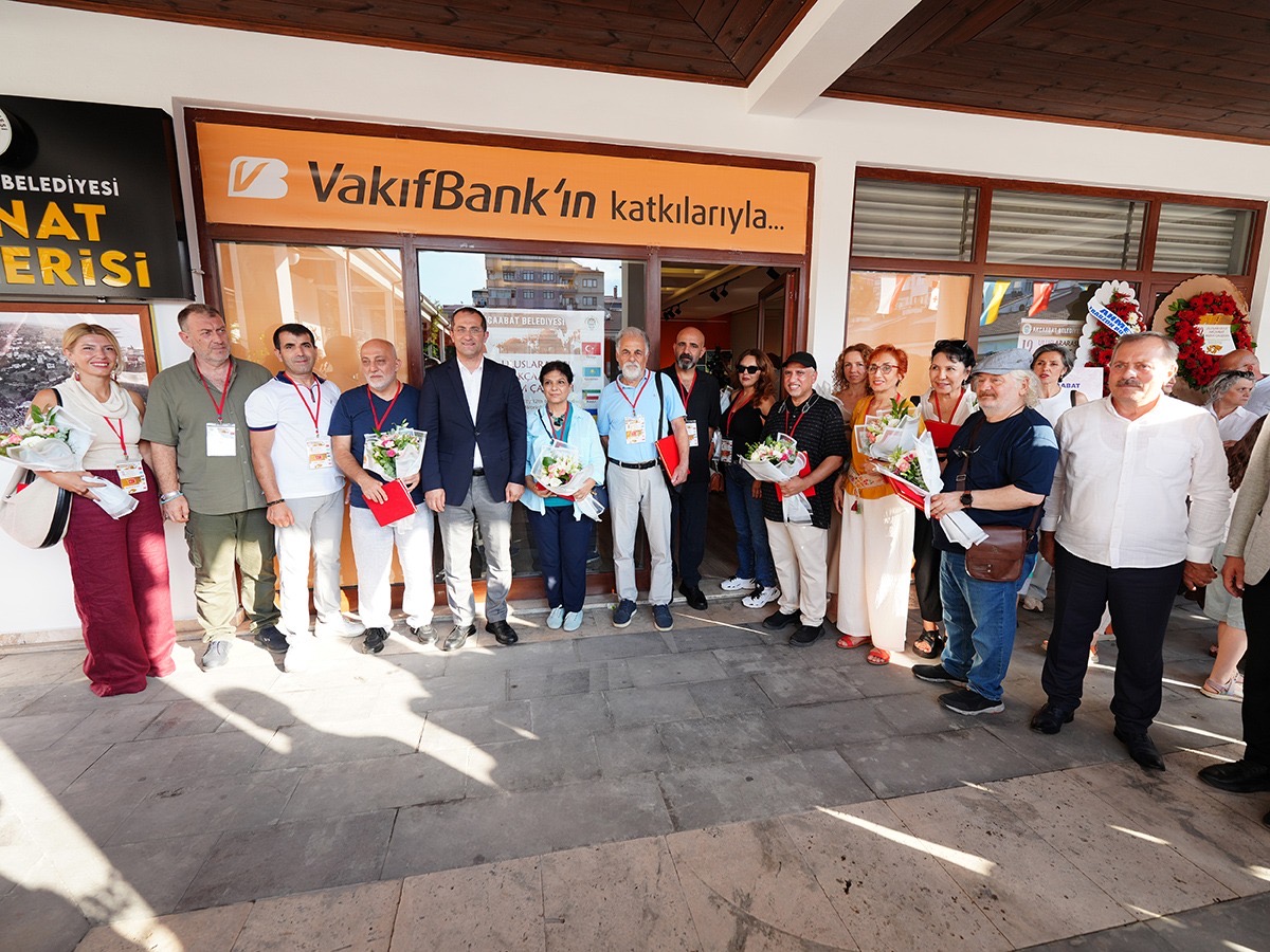 19Fe7357 49C8 41Cb 9880 6Bbac0C30Ed1