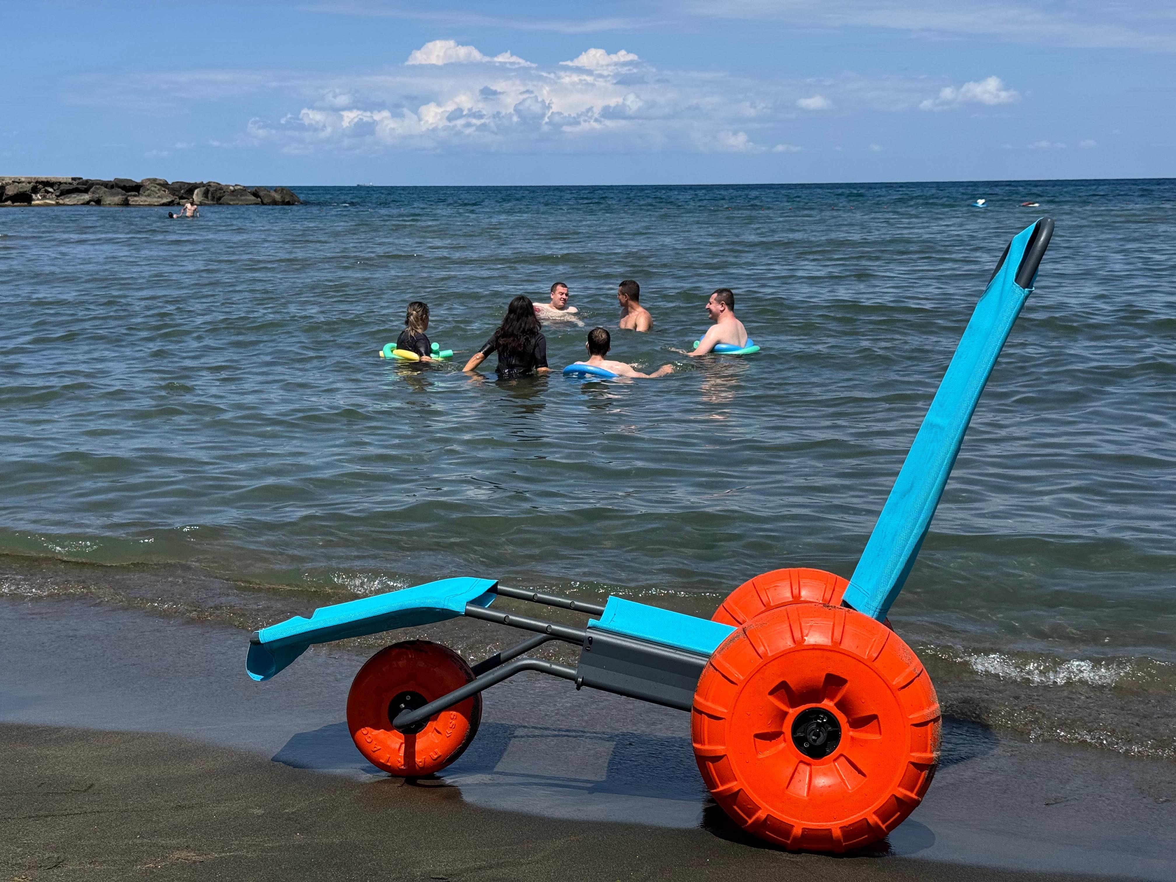 210065E5 C818 4522 Bb46 D03B02E5Cab1