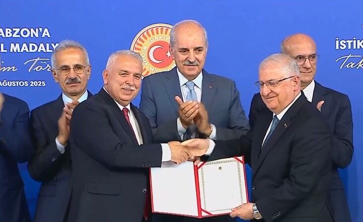 33 E C E D B5 4 D61 449 C 81 B8 51 A D C83 F97 F3